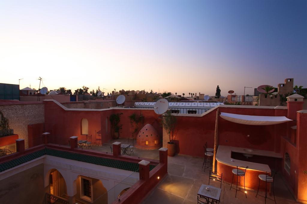 Riad Dar Ten Marrakesch Exterior foto