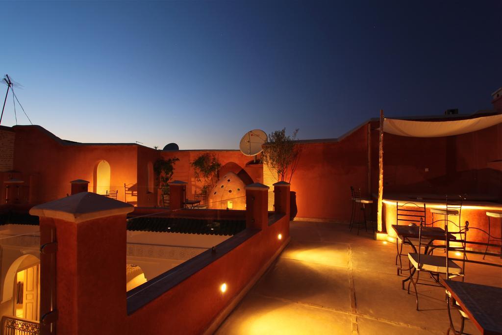 Riad Dar Ten Marrakesch Exterior foto